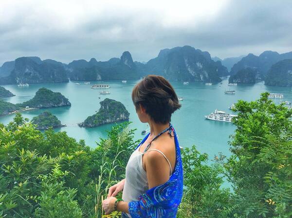 Ha long travel experiences