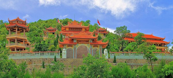 Truc Lam Giac Tam Monastery